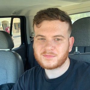 Meet your Posher, Alex